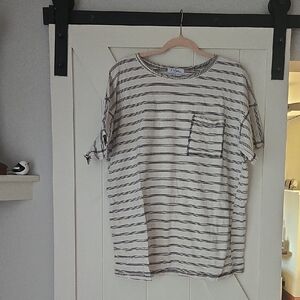 Polagram Cream and Black Striped Short Sleeve Tee